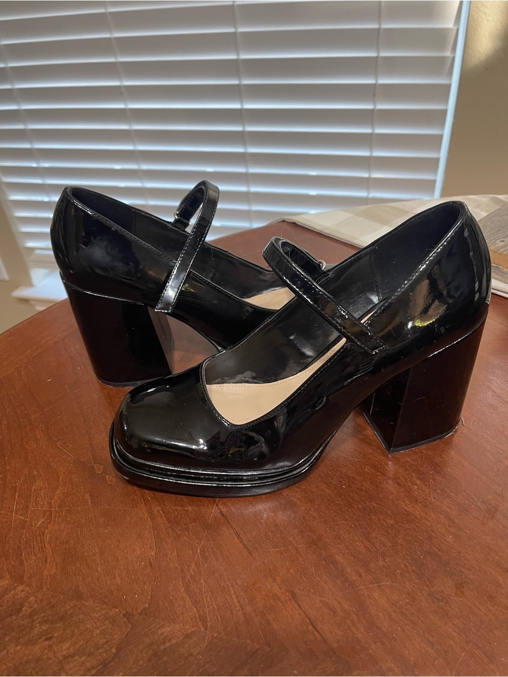 Steve Madden Black Patent Nylo Mary Jane Platform Heels